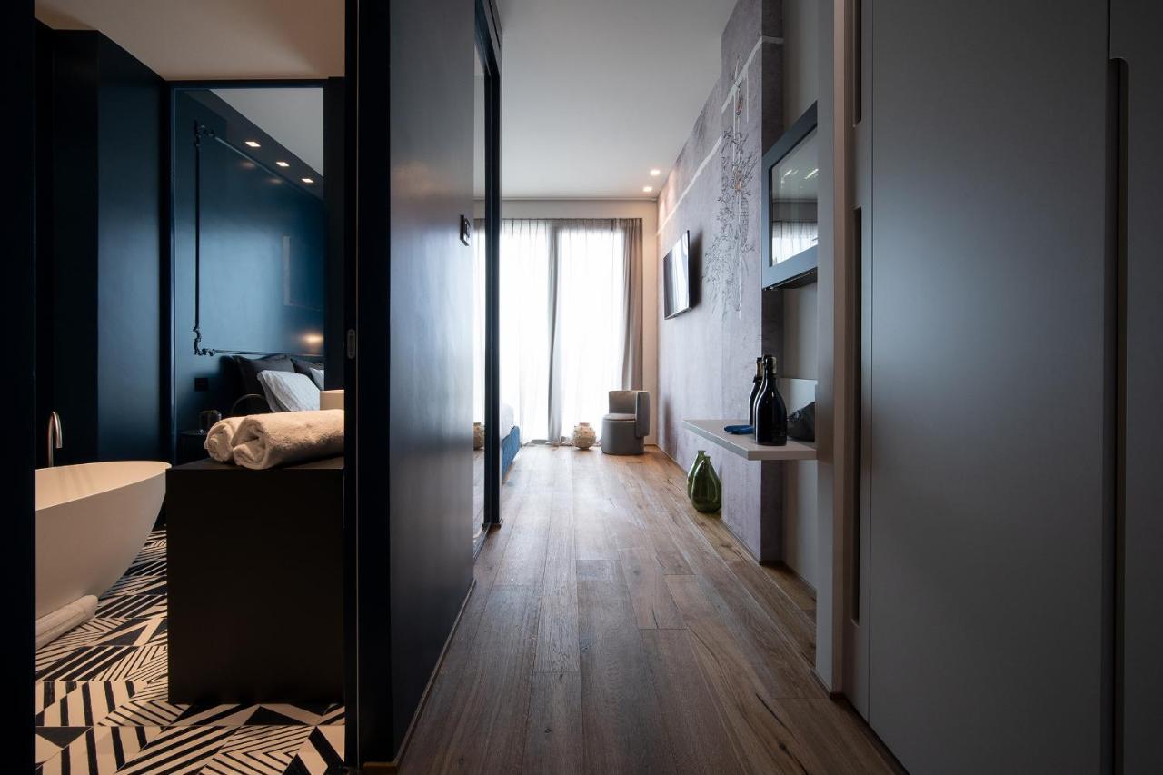 Piccola Maesta' Boutique Rooms Civitanova Marche Exterior photo